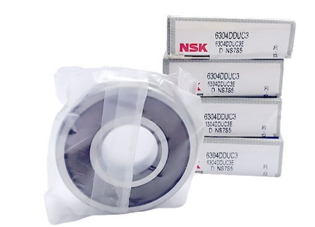 تصویر  بلبرینگ 6304 NSK   در تسمه سفت کن کشنده ولوو FH